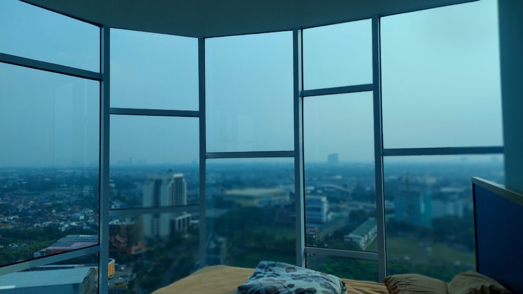 fungsi kaca film one way